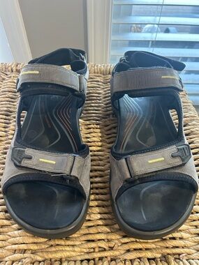 Ecco Men's Off-road Yucatan Outdoor Adventure Hiking Sandal Size 45 (11.5-12)